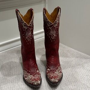 Old Gringo Crimson Embroidered Cowboy Boots